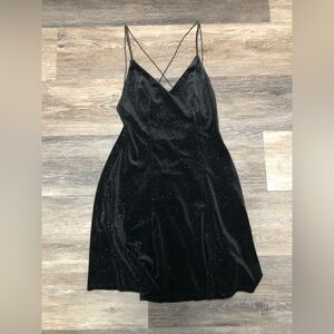 Shimmery Going Out Strap Dress Mini Length Size Medium Women’s